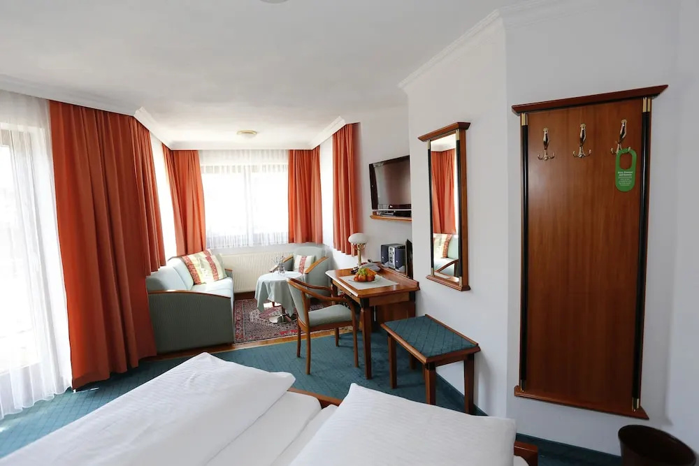 Hotel Edelweiss