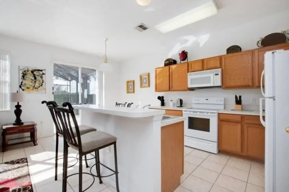 Windwood Bay Vacation Home 4 Bedroom Home by Redawning