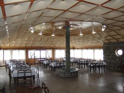 Hotel Lashtani