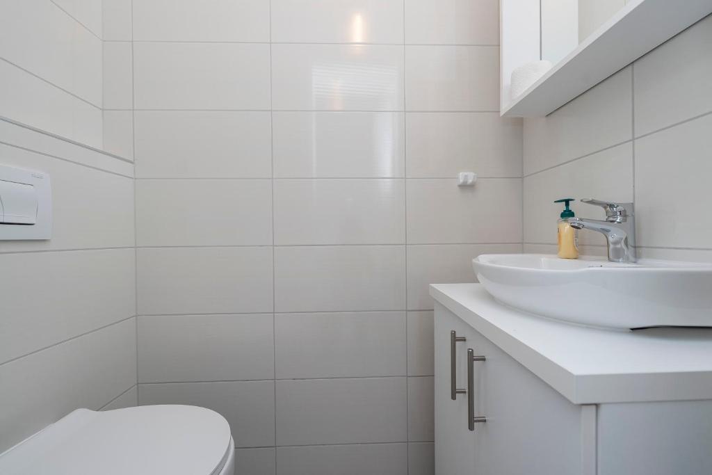 Villa Star 1 a centrally located ap. with a pool