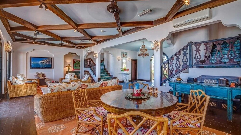 Villa Amarilla