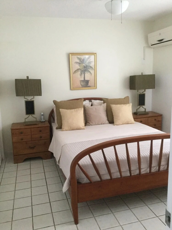 Charming 1-bed Apartment Near Port Lucaya