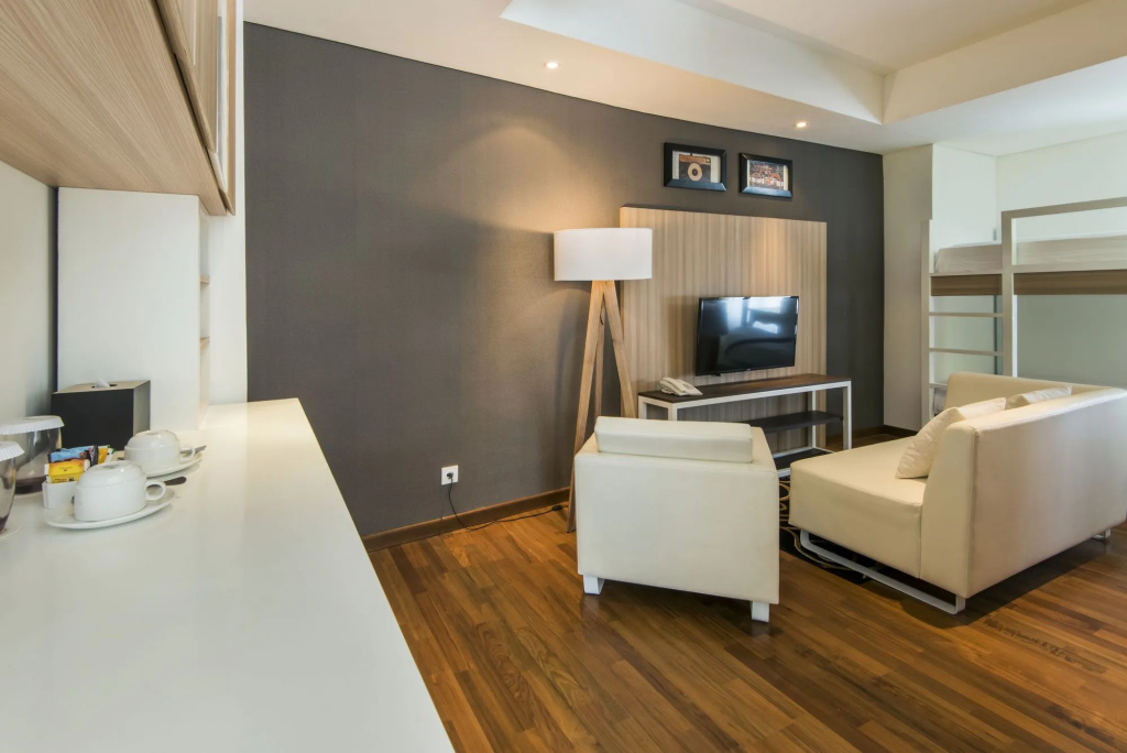 Yans House Hotel