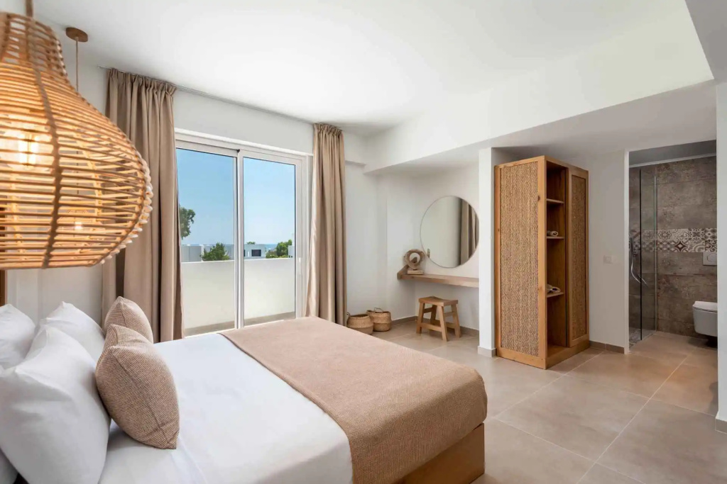 Absolute Kiotari Resort