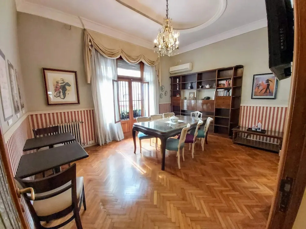 Baires House