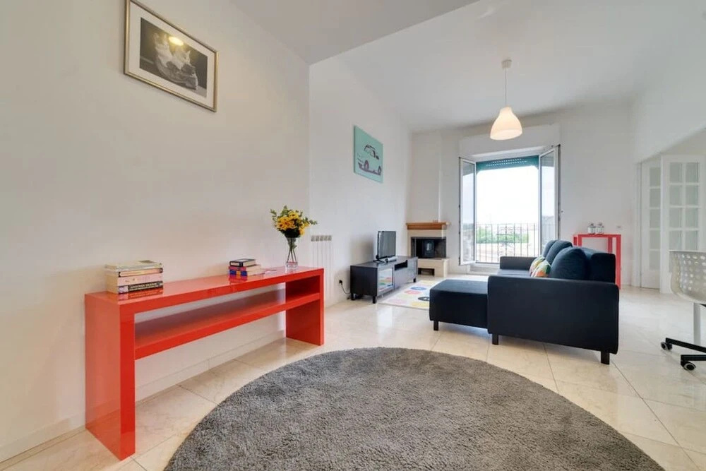 Amazing & Spacious 3bed Flat in Piramide