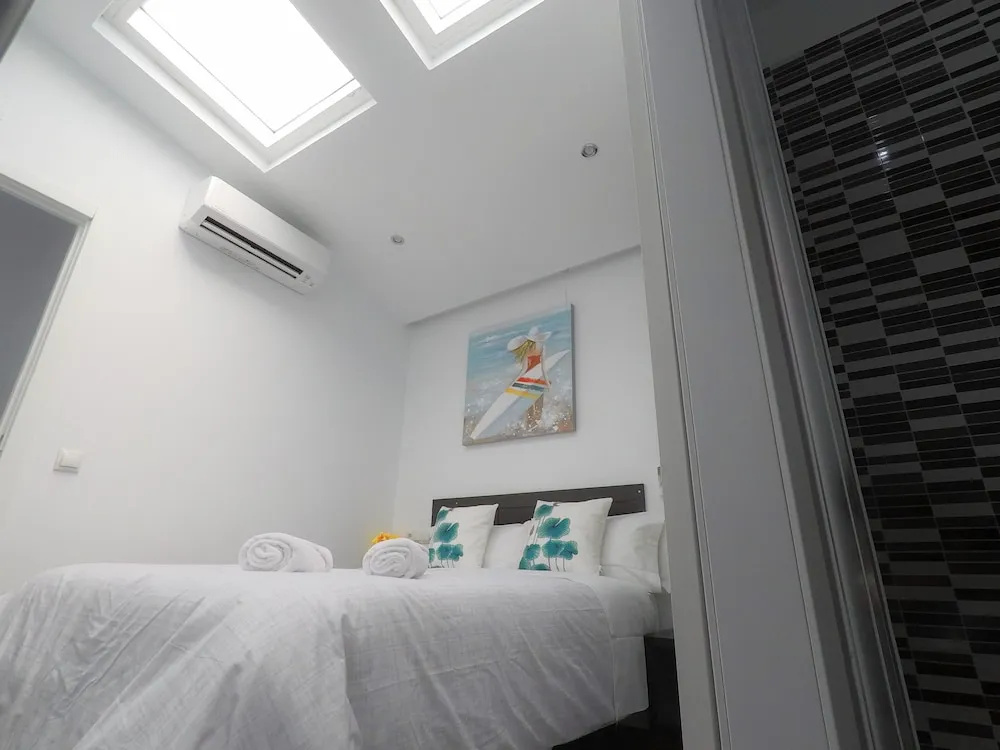 AYZ Frailes - Auto check-in property