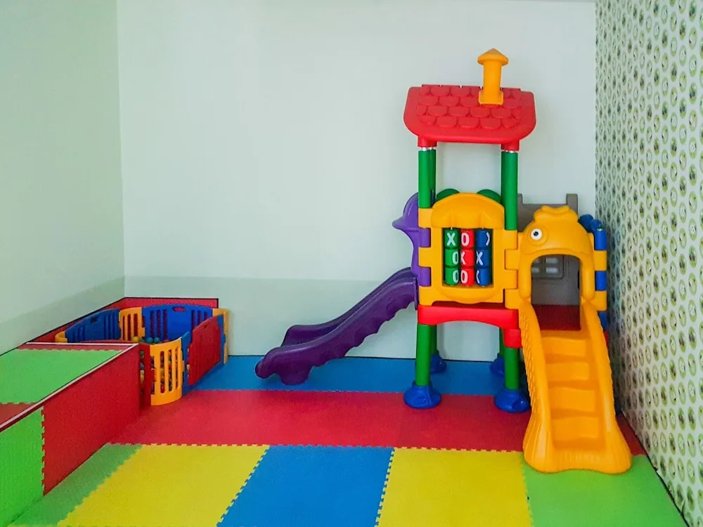 Stylish 2BR at Brooklyn Apartment near Alam Sutera