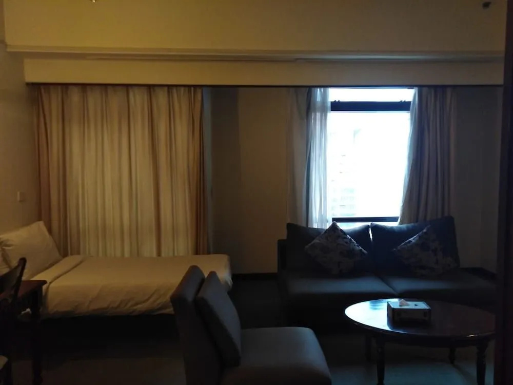 Max suites