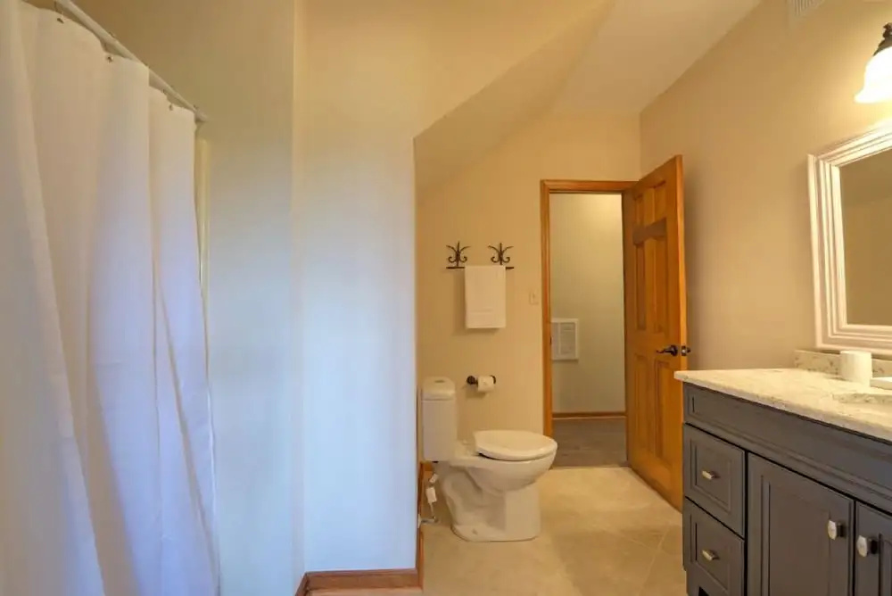 Magnolia Mountain - 3 Br Home