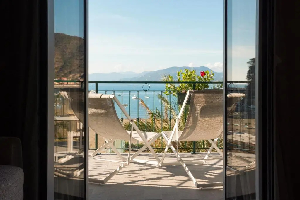Karma Royal Suite Near The Sea