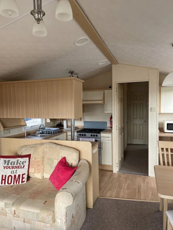 Beautiful 2-Bed Static caravan