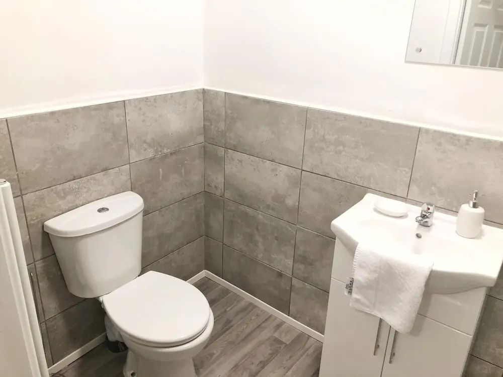 The Belmont Suite Sasco Apartments