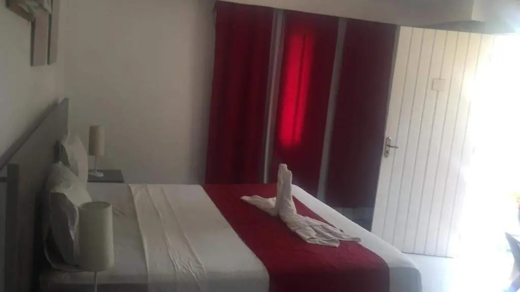 Tarumã Búzios Hotel