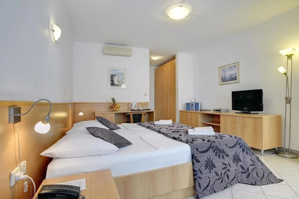 Zlatni Rat Beach Resort
