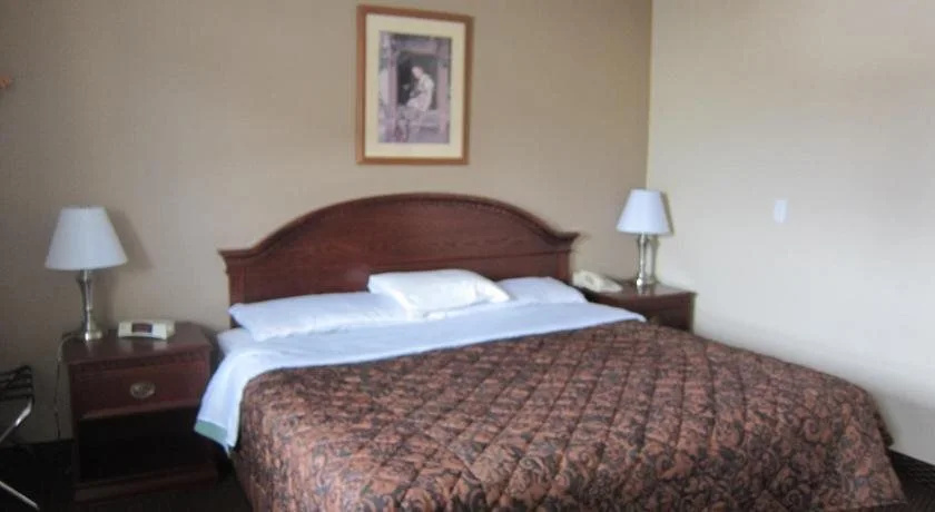 Value Inn Ottawa