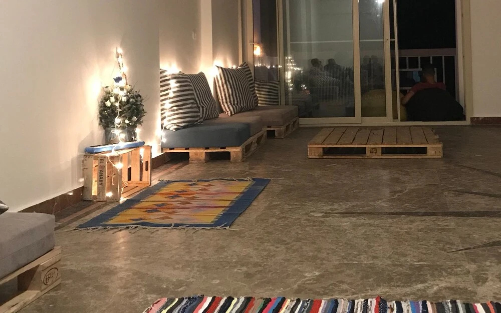 Ithaka Hostel