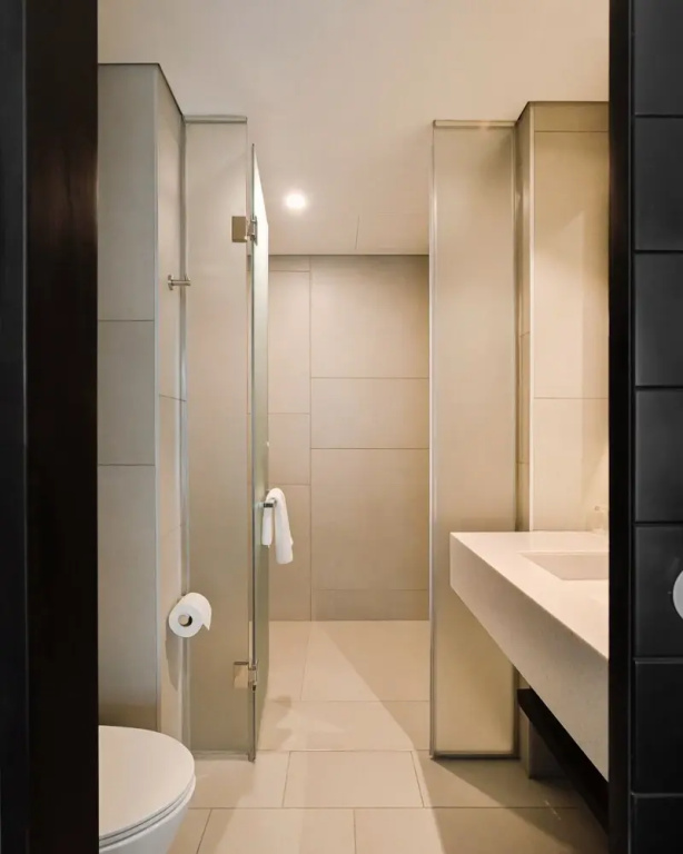 Triple E Hotel Metro Ben Thanh