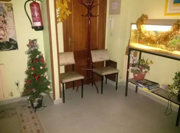 Hostal Ramón y Cajal