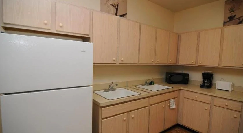 Brooklyn Deluxe Suite Apartments