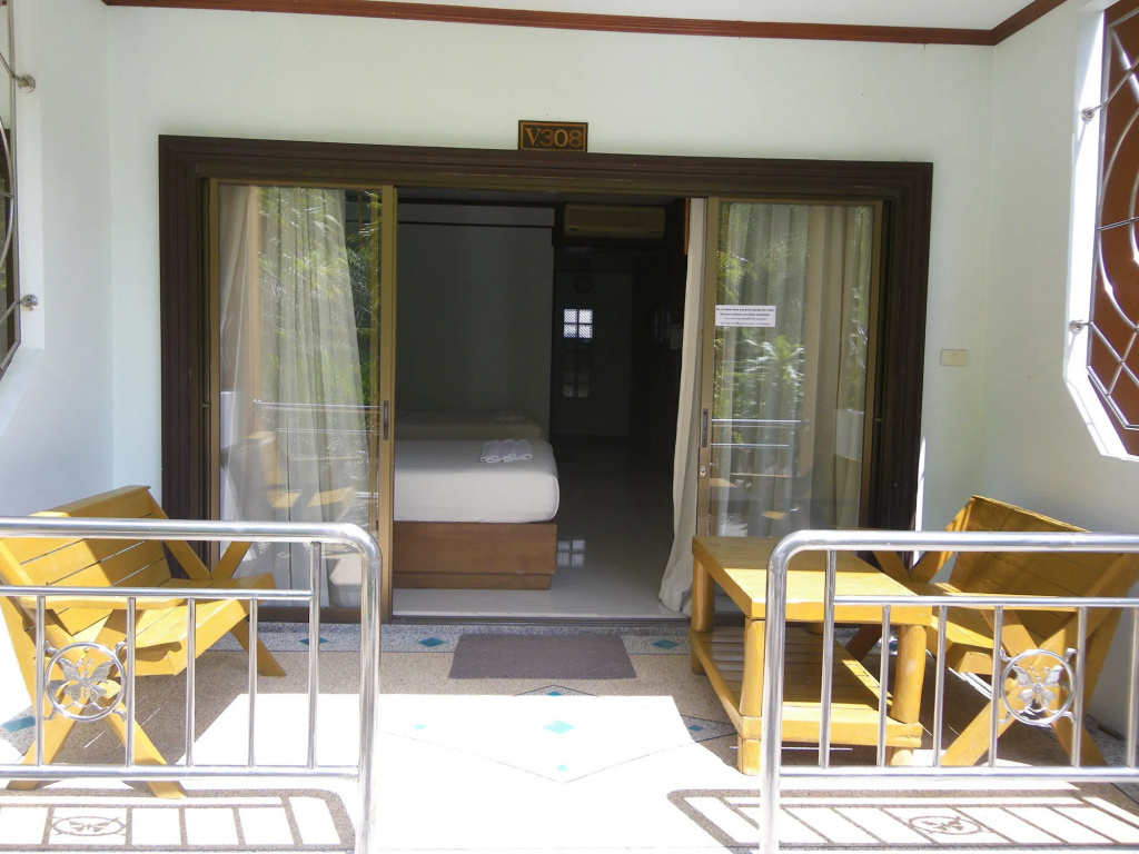 Diamond Cave Resort