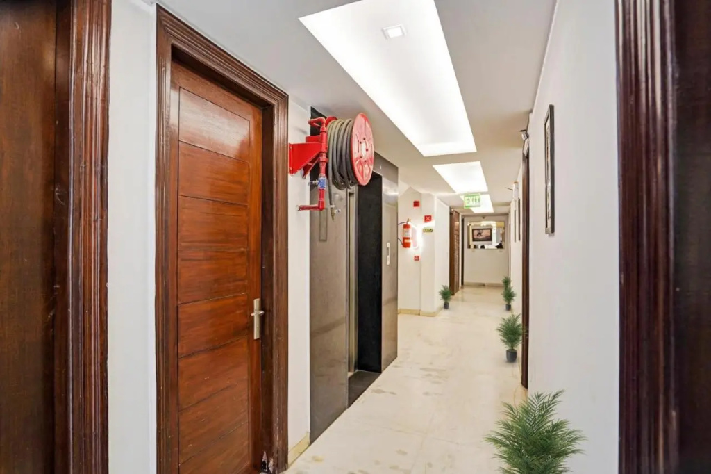 Capital O 88320 Hotel Grand Stays