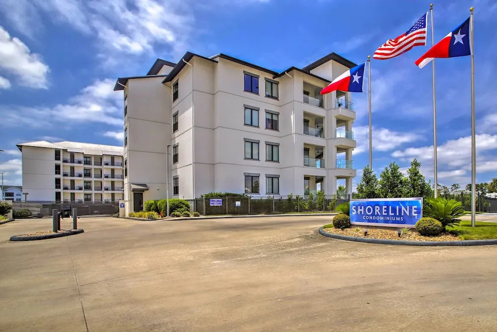Lakeside Montgomery Condo Near Boat Rental!