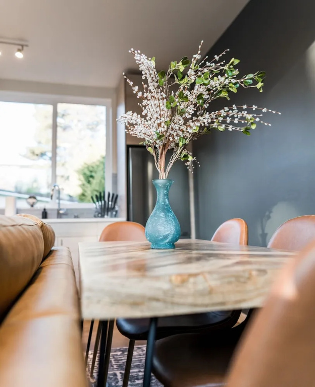 Sky Mark Lux 1 - Modern Elegance In Downtown Seattle