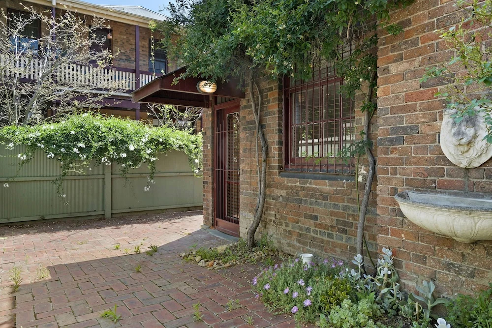 HELENA, 2BDR Fitzroy House