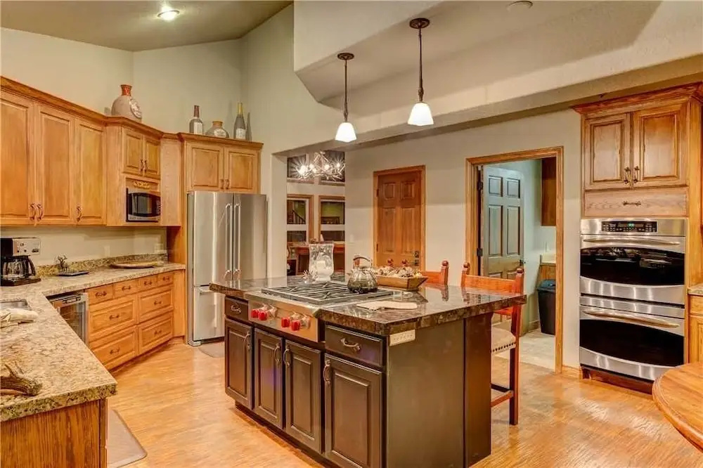 7700 Sterling Drive 5 Bedroom Home