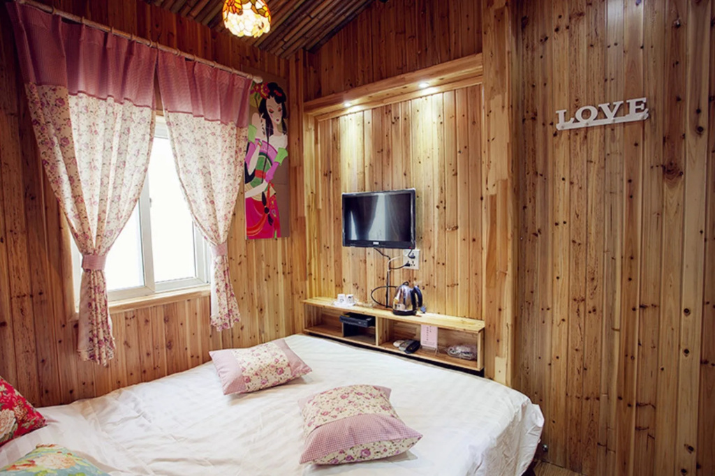 Wuzhen Youyou Inn