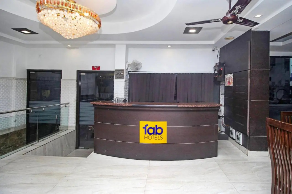 Fabhotel Arihant Inn