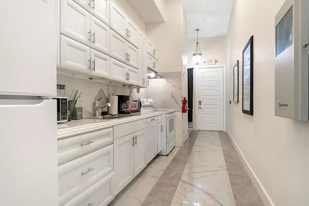 Breathtaking Condos Near French Quarter