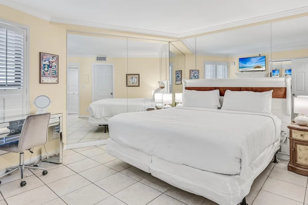 Beachside Two 4310, Miramar Beach