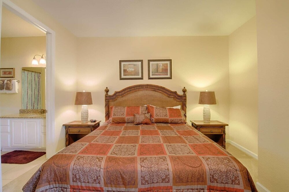 3 BR Condo with corner Lanai - NPM 8793