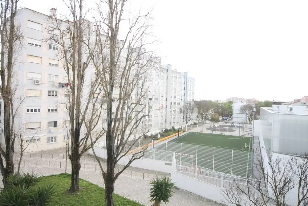 06 Olive Grove Apartment
