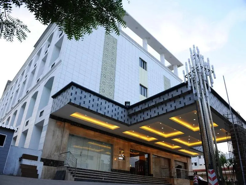 RR Inn Tirunelveli