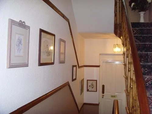 Ellies Guest House