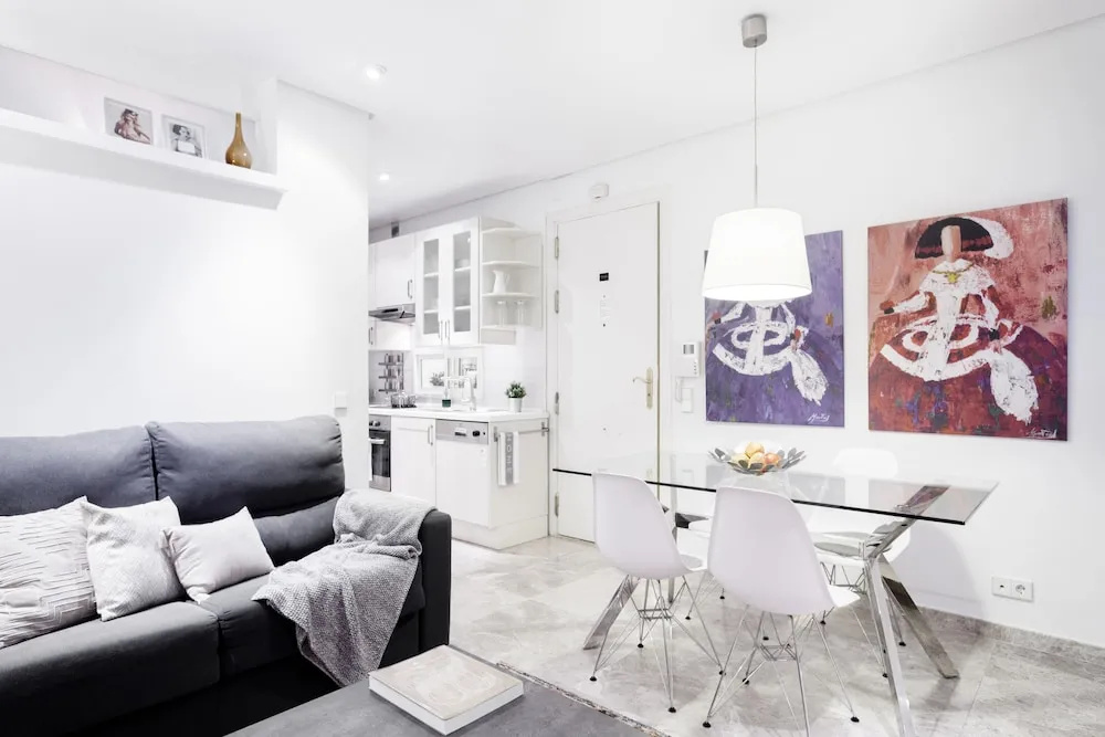 Serrano Apartment  by FlatSweetHome