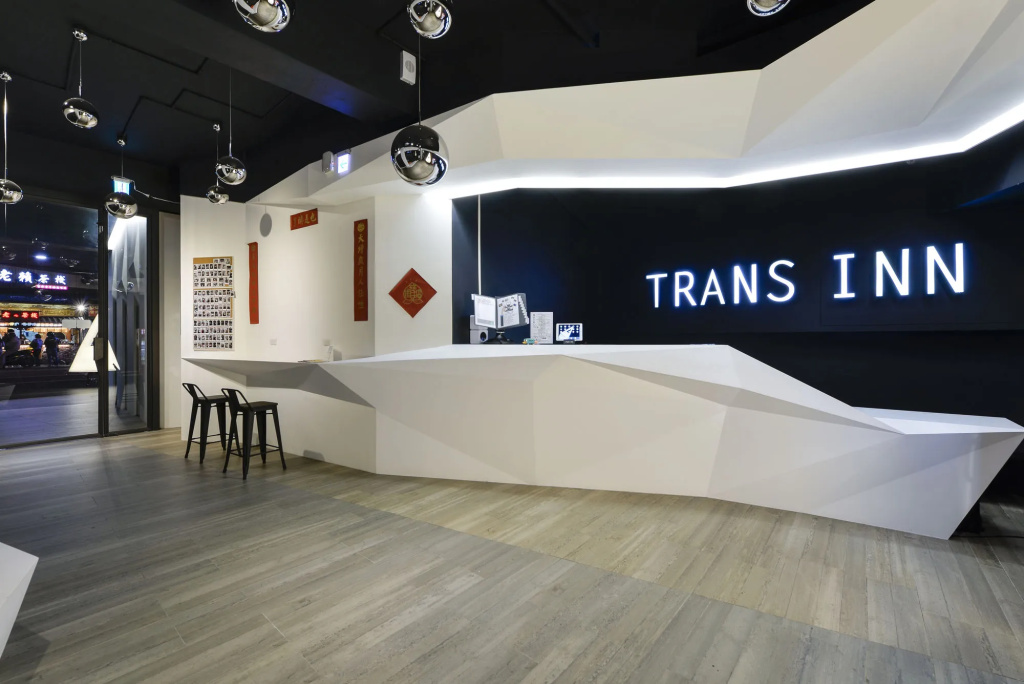 Trans Inn