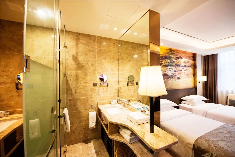 River Four Seasons Hotel