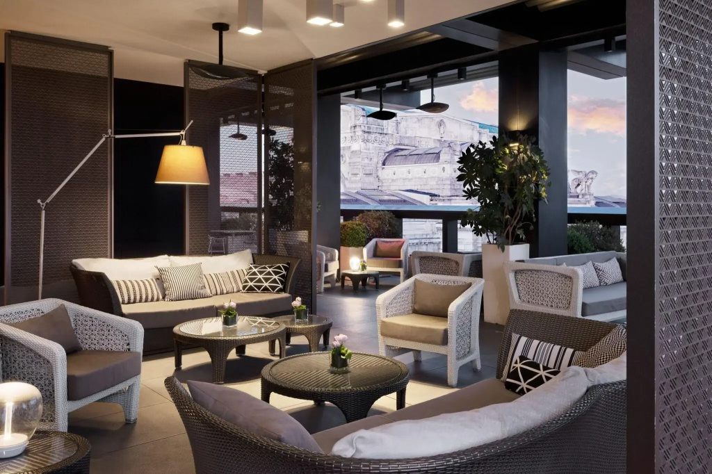 Отель Excelsior Gallia, a Luxury Collection, Milan