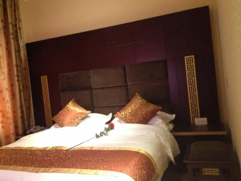 Jianshui San Long Hotel
