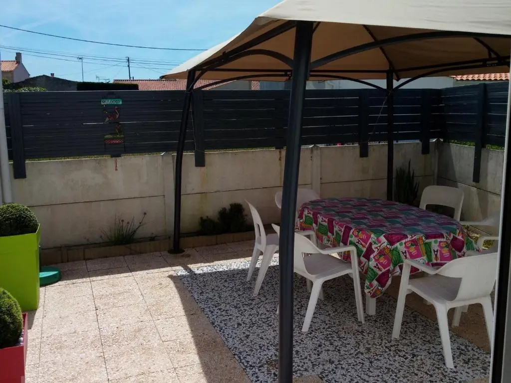 Maison L'Aiguillon-sur-Mer, 3 pièces, 5 personnes - FR-1-476-42