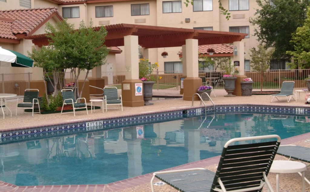 Staybridge Suites Lubbock-University Area by IHG