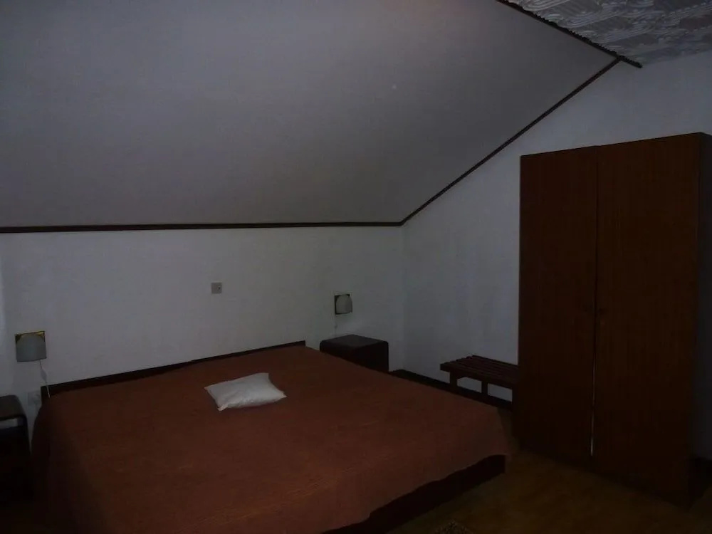 Barac Apartments