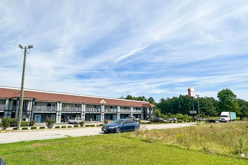 Executive Inn Ridgeway I-77