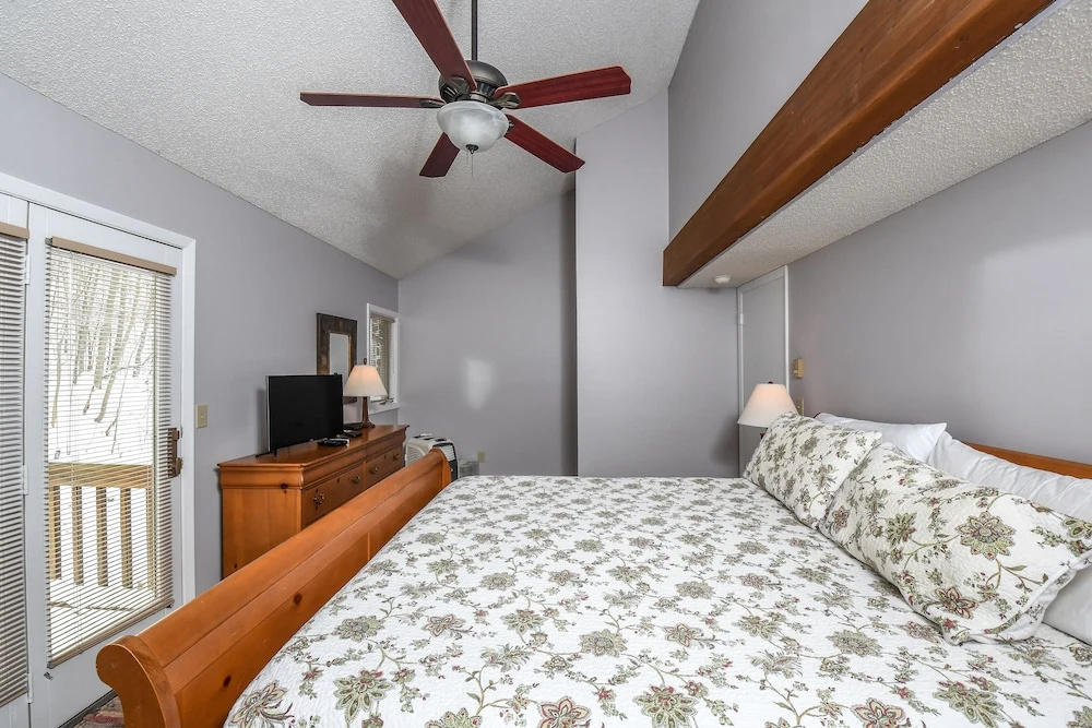 Villages Of The Wisp #39 Lakeview Court Two-bedroom Holiday Home