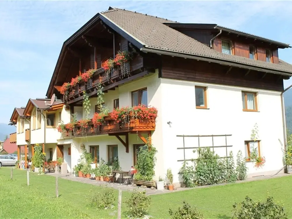 Lovely Apartment in Tropolach With Sauna