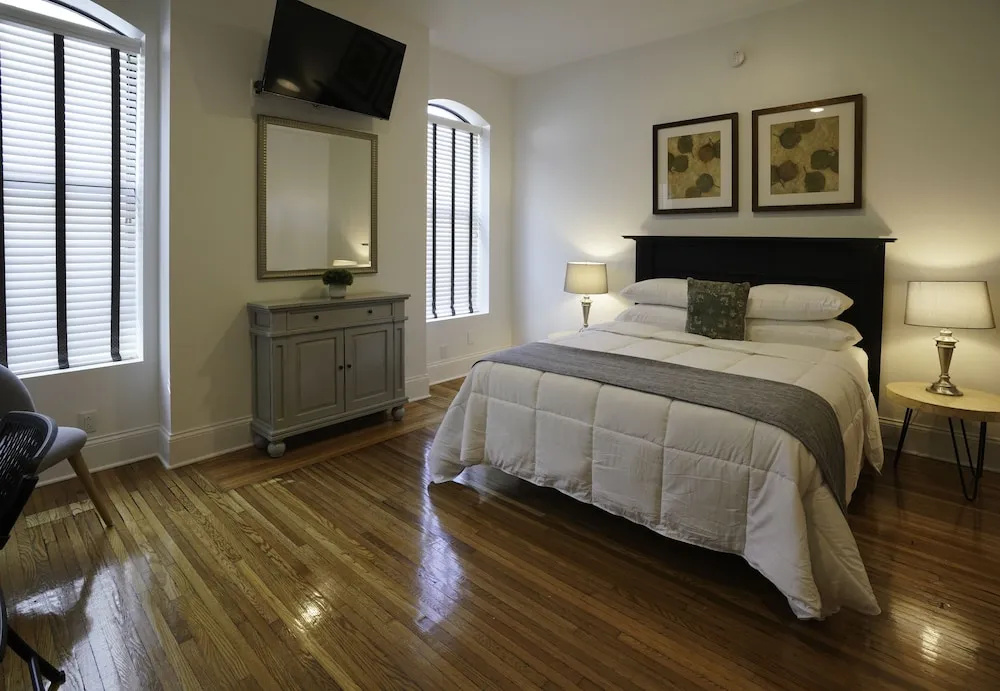 Scenic City Hostel